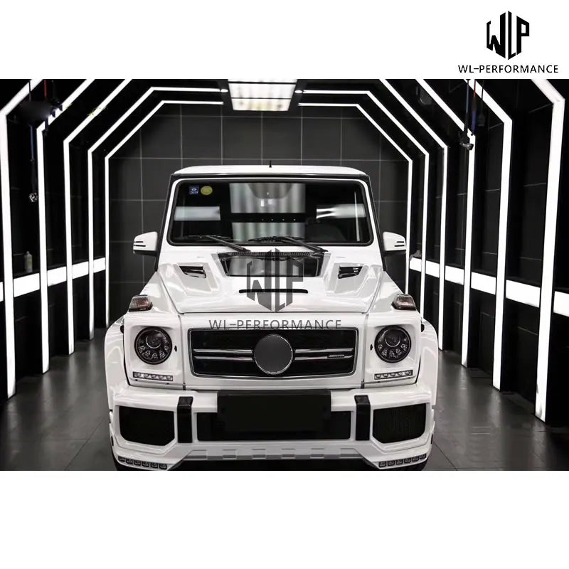 W463 High Quality Carbon Fiber /FRP Engine Hood Transparent Bonnets