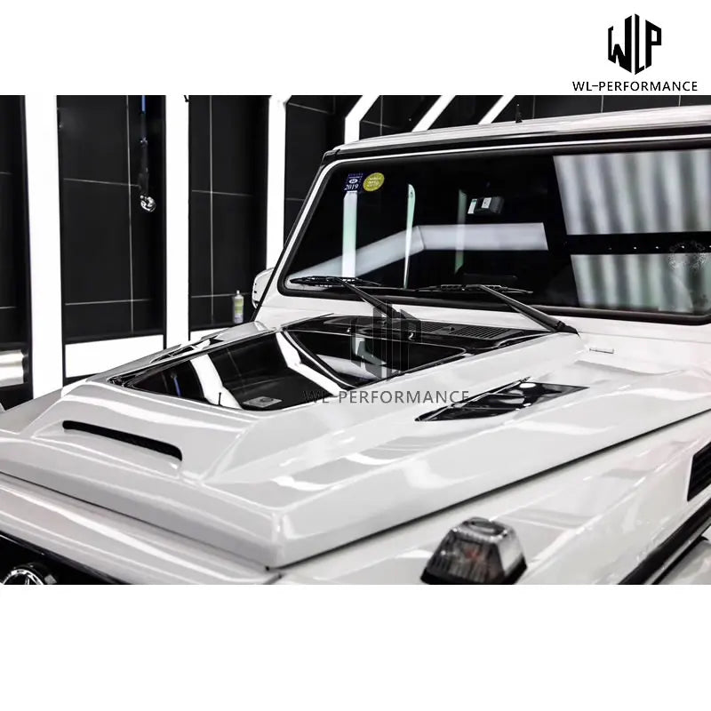 W463 High Quality Carbon Fiber /FRP Engine Hood Transparent Bonnets