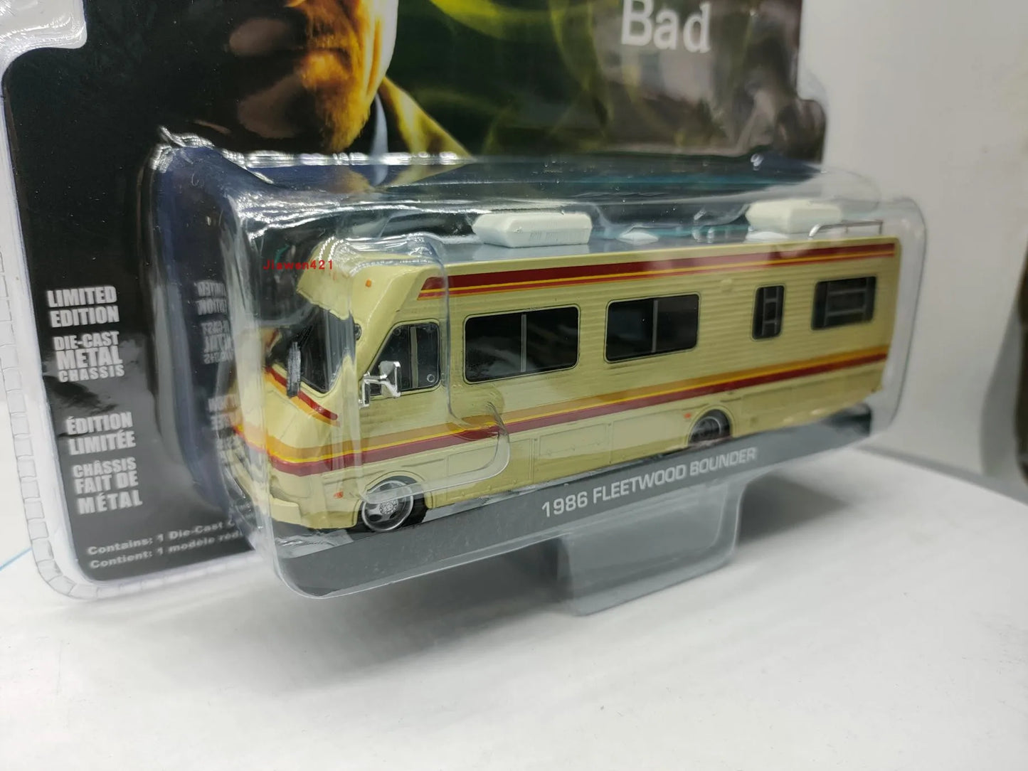 1:64 1986 Fleetwood BOUNDER Deadly Poison Master Bus Alloy Car Model