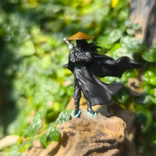 1:64 Cool Chinese Kongfu Swordsman Figure for Plant Decoration Sand