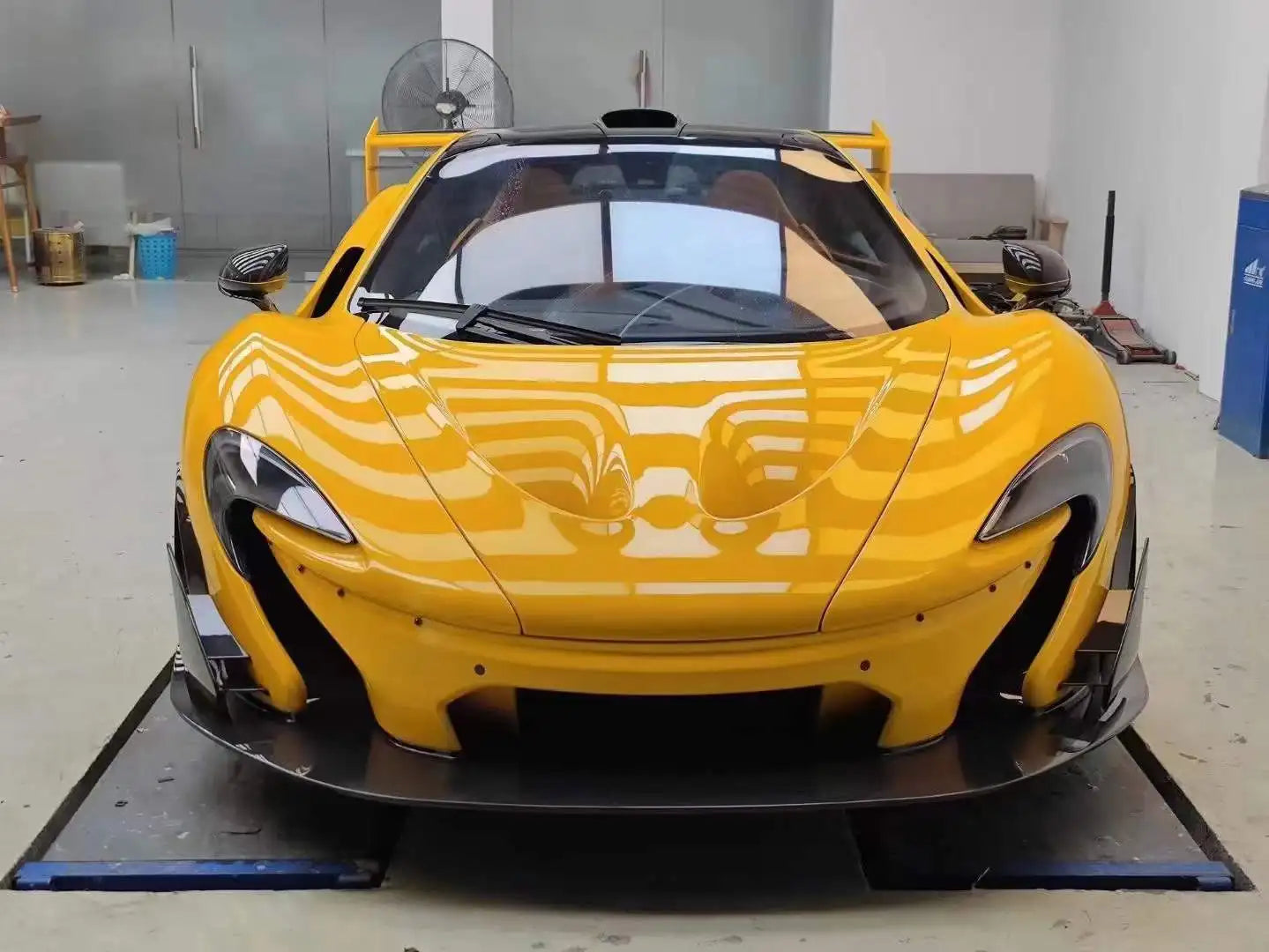 Runde Dry Carbon Fiber Body Kit For Mclaren P1 Retrofit GTR Style Body