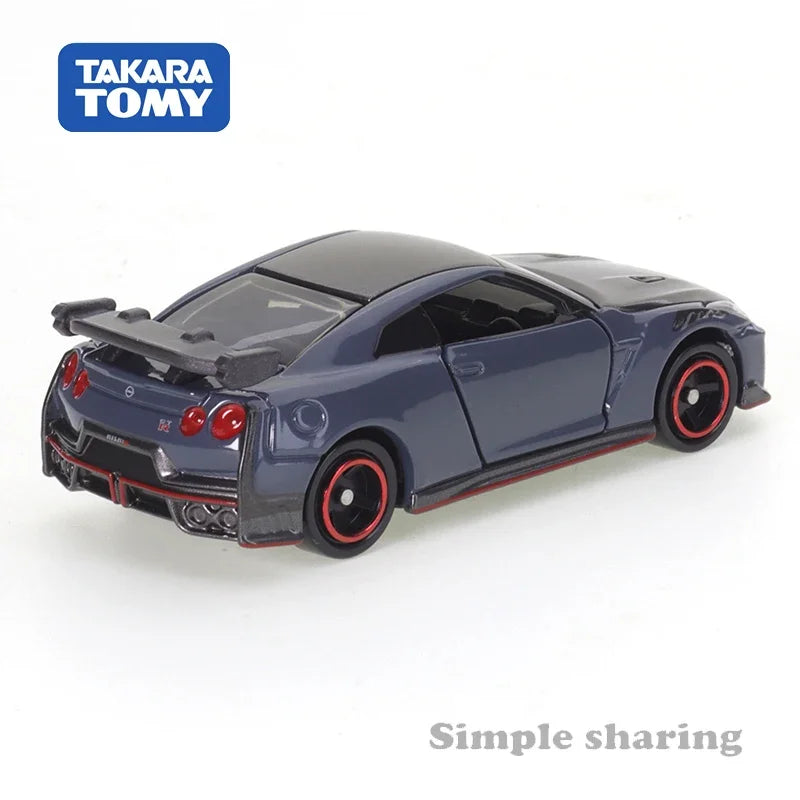 Takara Tomy No.60 Nissan GT-R Nismo (Box)  (Tomica) 1/62 Diecast