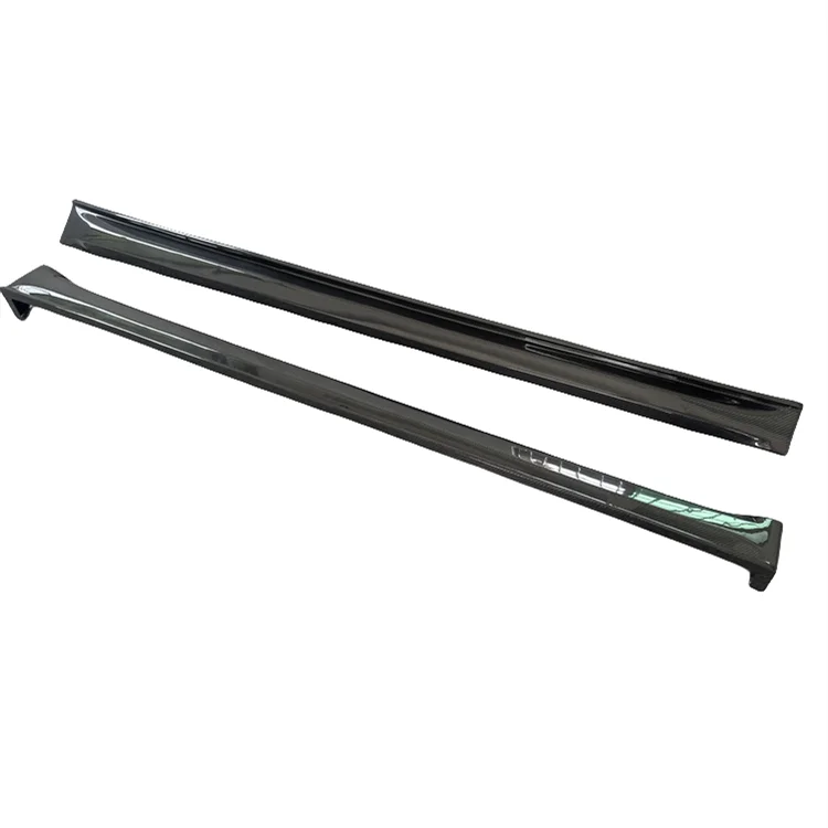 A pair of high-quality top style 3K carbon fiber side skirts for Tesla