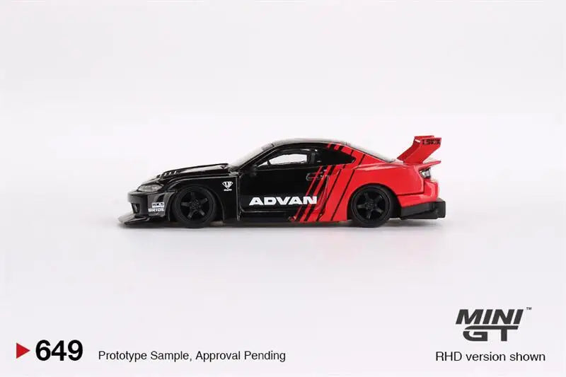 **Preorder** MINI GT 1:64 LB-Super Silhouette S15 SILVIA ADVAN RHD