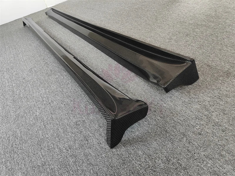 A pair of high-quality RZ style 3K carbon fiber side skirts for Tesla