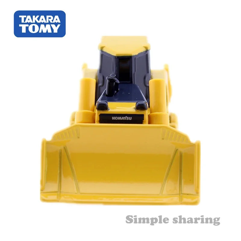 Takara Tomy Tomica No. 56 Komatsu Bulldozer D155AX-6 Scale 1/109